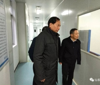 中國(guó)農(nóng)科院原黨委書記視察仙客來靈芝