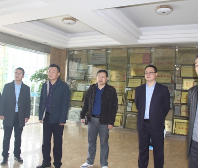 柴桑區(qū)檢察院代理檢察長李江寧蒞臨仙客來開展保障民營經濟發(fā)展調研活動