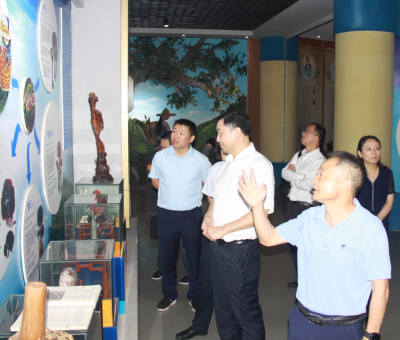 上海證券交易所副總經(jīng)理劉逖一行蒞臨仙客來考察調(diào)研